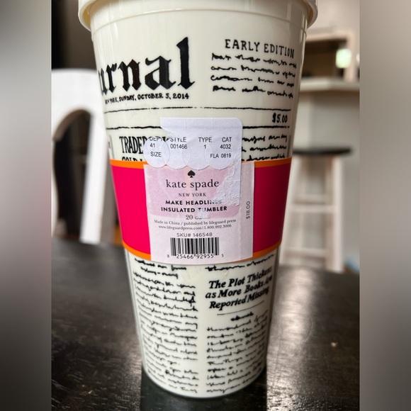 KATE SPADE ♠️ Newspaper Tumbler cup, NEW, grad gift for journalism student - Picture 2 of 4